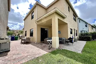 965 NE 193rd Terrace, Miami, FL 33179 - Photo 15