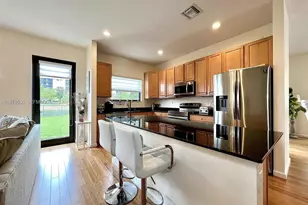 965 NE 193rd Terrace, Miami, FL 33179 - Photo 5