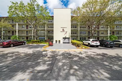 13255 SW 7th Ct #111D, Pembroke Pines, FL 33027 - Photo 3