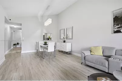 657 Racquet Club Rd #2, Weston, FL 33326 - Photo 9