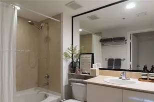 325 S Biscayne Blvd, Miami, FL 33131 - Photo 5