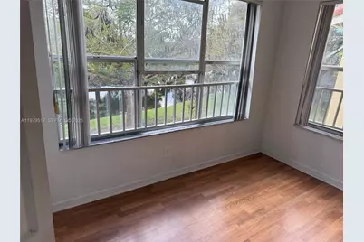 13090 Vista Isles Dr. #126, Sunrise, FL 33325 - Photo 9