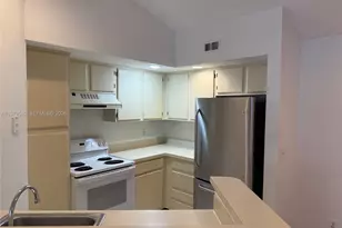 13090 Vista Isles Dr, Sunrise, FL 33325 - Photo 3