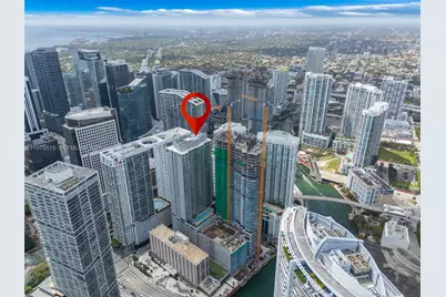 77 SE 5th St #2405, Miami, FL 33131 - Photo 43