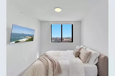 121 NE 5th St #3112, Miami, FL 33132 - Photo 7