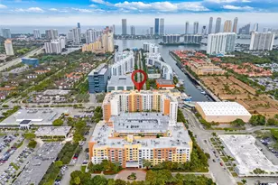 18800 NE 29th Ave, Aventura, FL 33180 - Photo 23