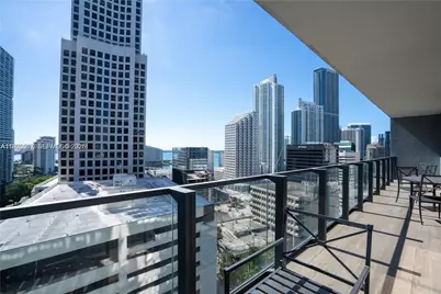 68 SE 6th St #1403, Miami, FL 33131 - Photo 21