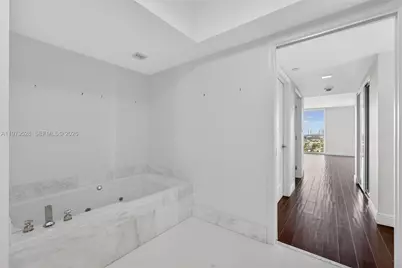 3600 Yacht Club Dr #1802, Aventura, FL 33180 - Photo 17