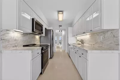 3600 Yacht Club Dr #1802, Aventura, FL 33180 - Photo 11