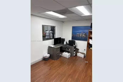 7975 NW 21 Street, Doral, FL 33122 - Photo 5