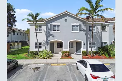 3070 SE 17th Ave, Homestead, FL 33035 - Photo 1