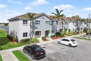 3070 SE 17th Ave, Homestead, FL 33035 - Photo 9