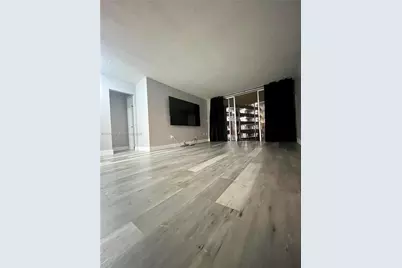 1750 NE 191st St #522-3, Miami, FL 33179 - Photo 3