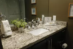 5401 Collins Ave, Miami Beach, FL 33140 - Photo 15