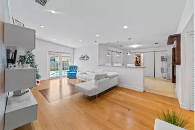 13000 SW 260th Ter, Homestead, FL 33032 - Photo 9