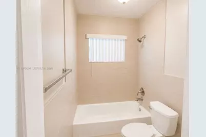 716 SW 16th Ave #2, Fort Lauderdale, FL 33312 - Photo 13