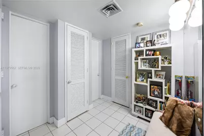 5055 Collins Ave #5N, Miami Beach, FL 33140 - Photo 13