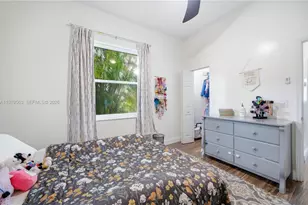 2615 SE 5th Ct, Homestead, FL 33033 - Photo 31