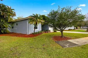 2615 SE 5th Ct, Homestead, FL 33033 - Photo 47