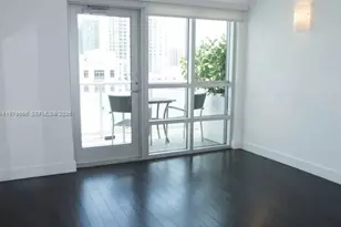 421 Meridian Ave, Miami Beach, FL 33139 - Photo 15