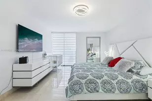 20379 W Country Club Dr, Aventura, FL 33180 - Photo 23