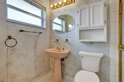 19830 SW 92nd Ave, Cutler Bay, FL 33157 - Photo 11
