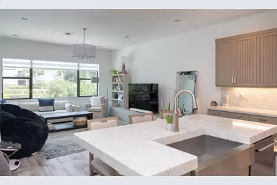 11826 SW 13th Ct, Pembroke Pines, FL 33025 - Photo 47