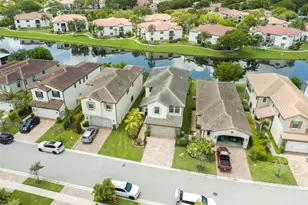 11826 SW 13th Ct, Pembroke Pines, FL 33025 - Photo 49