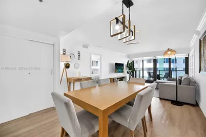 5225 Collins Ave #1214, Miami Beach, FL 33140 - Photo 13