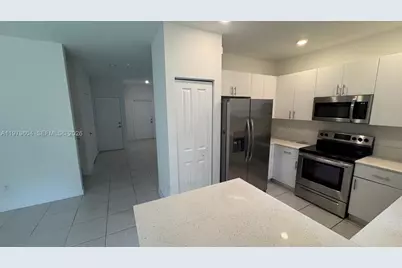 227 SW 159th Ter #227, Pembroke Pines, FL 33027 - Photo 7