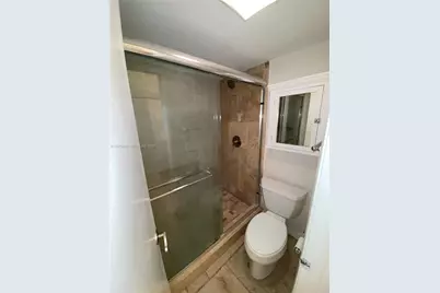 20505 E Country Club Dr #135, Aventura, FL 33180 - Photo 9