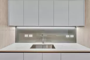 9201 E Bay Harbor Dr, Bay Harbor Islands, FL 33154 - Photo 11