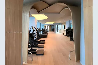 1000 Brickell Plaza #3807, Miami, FL 33131 - Photo 29