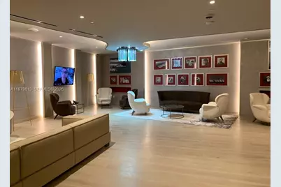 1000 Brickell Plaza #3807, Miami, FL 33131 - Photo 37