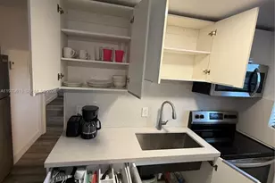 [Address not provided], Hollywood, FL 33020 - Photo 9