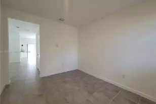 25039 SW 114th Ave, Homestead, FL 33032 - Photo 7