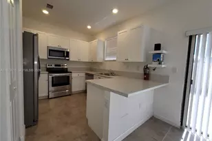 25039 SW 114th Ave, Homestead, FL 33032 - Photo 3