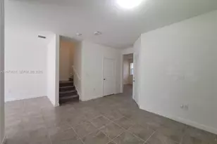 25039 SW 114th Ave, Homestead, FL 33032 - Photo 13