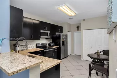 3892 Tree Top Dr, Weston, FL 33332 - Photo 31