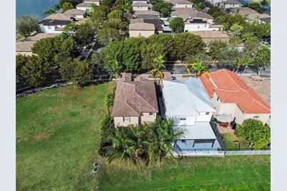 363 NE 25th Ter, Homestead, FL 33033 - Photo 39