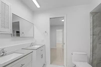 13621 SW 103rd Ave, Miami, FL 33176 - Photo 25