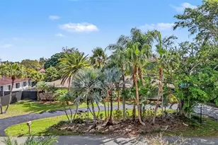 13621 SW 103rd Ave, Miami, FL 33176 - Photo 43