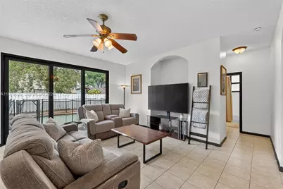 5080 SW 163rd Ave, Miramar, FL 33027 - Photo 15