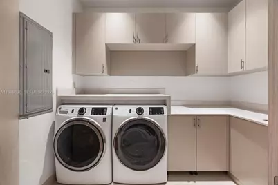 723 NE 77th St, Miami, FL 33138 - Photo 67