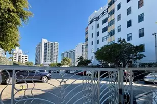 2445 Lake Pancoast Dr, Miami Beach, FL 33140 - Photo 5