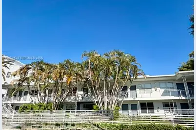 2445 Lake Pancoast Dr #7, Miami Beach, FL 33140 - Photo 1
