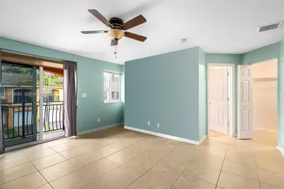 330 SW 2nd Ave #12, Hallandale Beach, FL 33009 - Photo 9