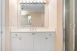 330 SW 2nd Ave, Hallandale Beach, FL 33009 - Photo 11