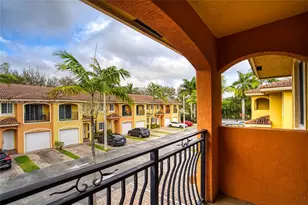 330 SW 2nd Ave, Hallandale Beach, FL 33009 - Photo 13