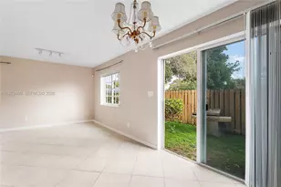 330 SW 2nd Ave, Hallandale Beach, FL 33009 - Photo 5